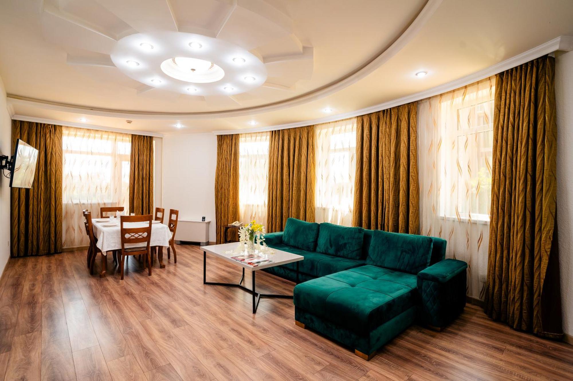 Panorama Villa Lux Hotel Baku Zewnętrze zdjęcie